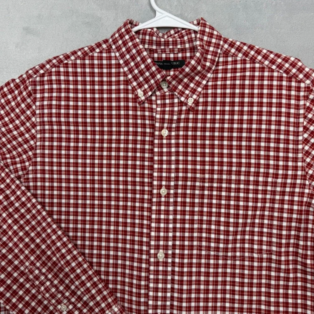 Banana Republic Button Down Men Large Red Gingham Plaid Long Sleeve Shirt